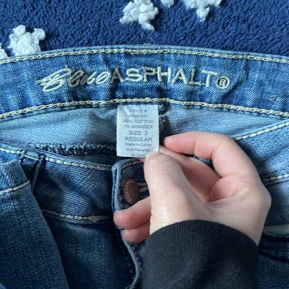 Blue Asphalt Distressed low rise jeans - Picture 2 of 5